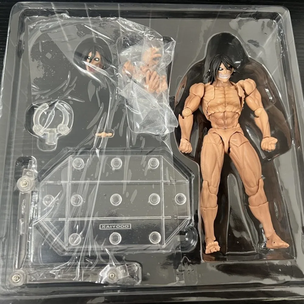 16cm Revoltech 2 Pack Set: Eren Yeager Vs The Armored Titan Action Figure - Image 6